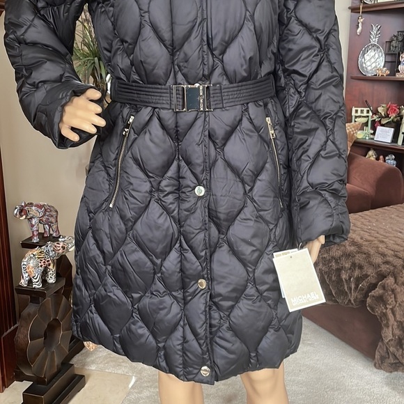 Brand New Michael Kors Black Down Alternative Zippered Faux Fur Hooded Belt Coat - Picture 5 of 16